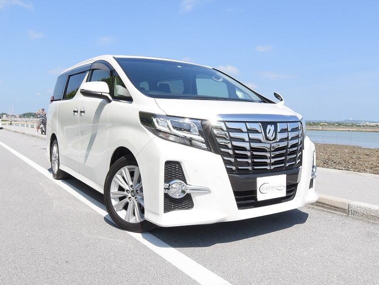 ラインナップ詳細ページ アルファード White 外車専門の沖縄レンタカーセレブレンタカー