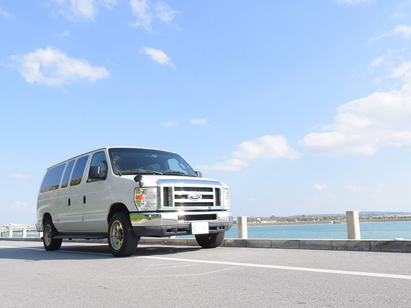 ラインナップ詳細ページ 外車専門の沖縄レンタカーセレブレンタカー