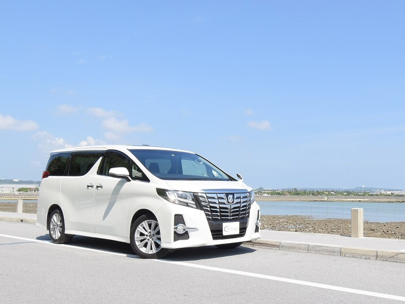 ラインナップ詳細ページ アルファード White 外車専門の沖縄レンタカーセレブレンタカー